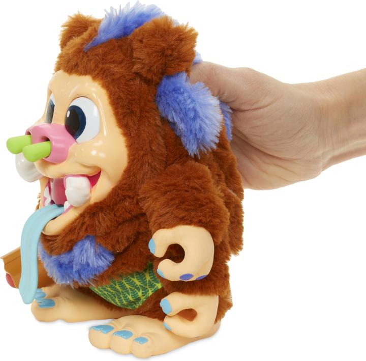 Actual product image MGA Crate Creatures Surprise Snort Hog (23.20 cm)
