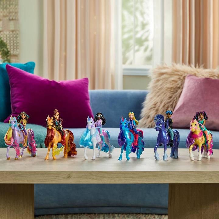 Produktbild Unicorn Academy Einhorn Academy Puppe Ava Und Einhorn Klinge Mit Licht