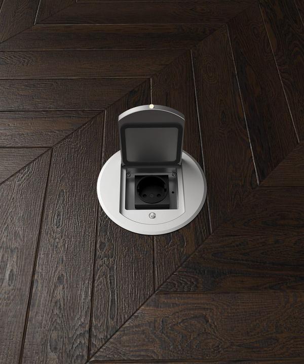 Actual product image BS 8601A Floor socket outlet, single, round, hinged ceiling
