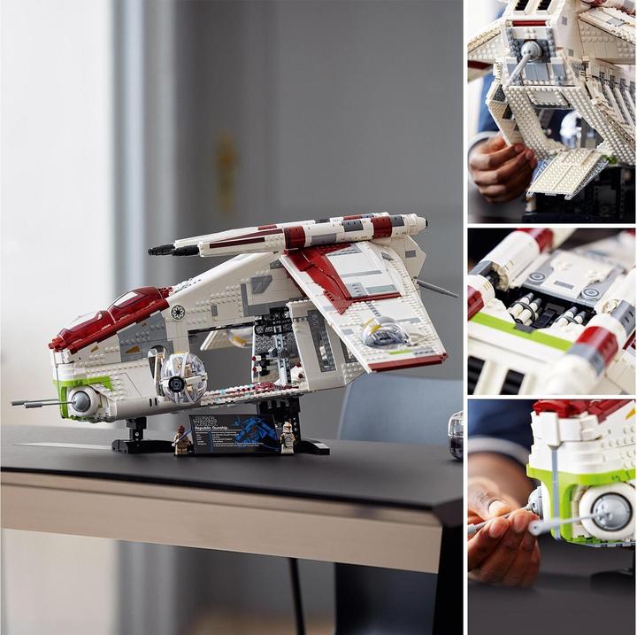Actual product image LEGO UCS Republic Gunship (75309, LEGO Star Wars, LEGO Rare Sets)