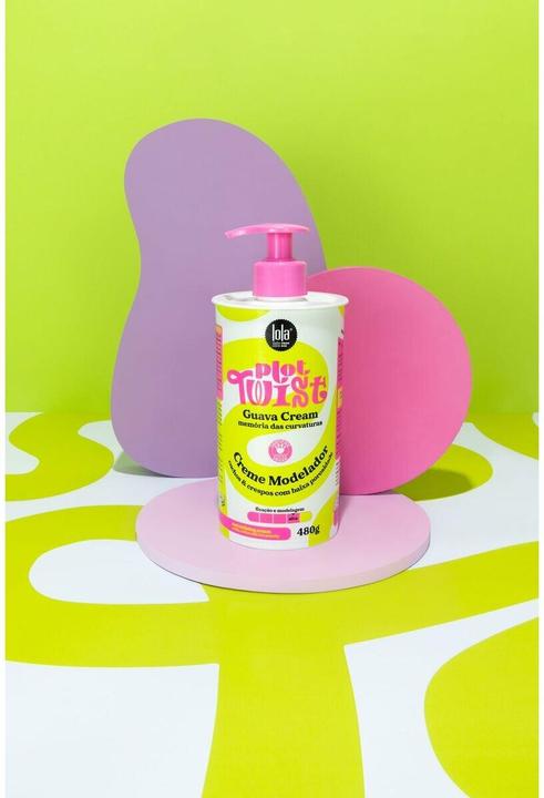 Actual product image Room05 Lola Cosmetics Plot Twist Guava Cream Modeling Cream for Definition & Control with Guava Butter for (Hair cream)