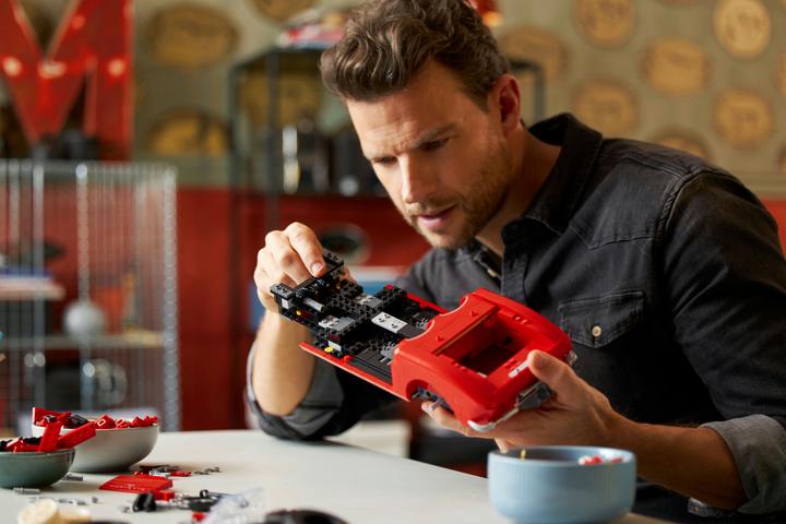 Produktbild LEGO Icons Corvette (10321, LEGO Icons)