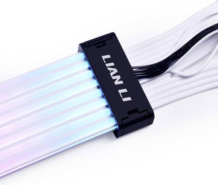 Image du produit Lian-Li Strimer Plus V2 (RGB)