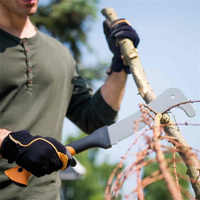 Actual product image Fiskars Machete XA3