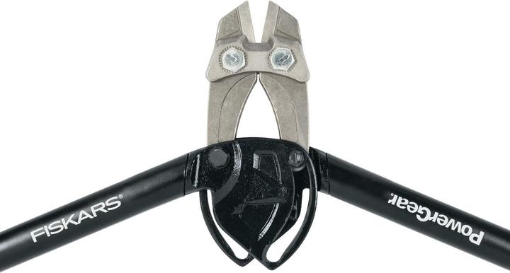 Actual product image Fiskars PowerGear (606 mm)