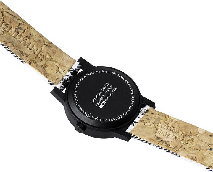 Image du produit Mondaine Essence noire (Montre analogique, 32 mm)