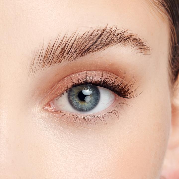 Actual product image KISS Impress Easy Tab False Eyelashes (Artificial eyelashes)