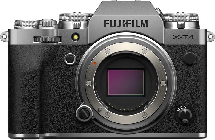Fujifilm X-T4 (18 - 55 mm, 26.10 Mpx, APS-C / DX)