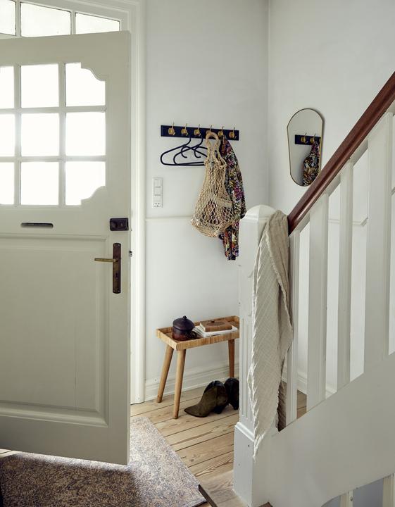 Actual product image Nordal Mirror (34 x 51 cm)