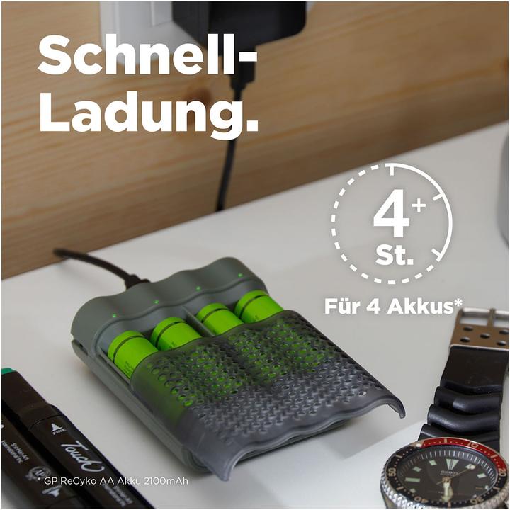 Produktbild GP Batteries ReCyko M451/270 4-Port USB Ladegerät inkl.4xAA NiMh 2600mAh (5 Stk., AA, 2600 mAh, Ladegerät inkl. Akku)