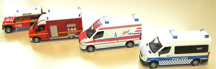 Actual product image Bburago Emergency Assortimento Vigili Del Fuoco 1:50 (Modello Casuale)