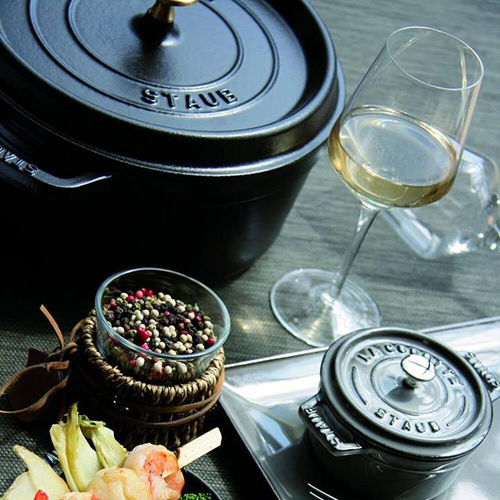 Actual product image Staub Cocotte (26 cm, Casserole + Stewpot, Cast iron)