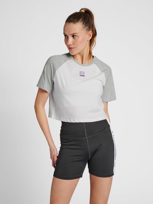 Actual product image hummel Lgc Naya Cropped T-Shirt (M)