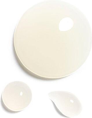 Actual product image Chanel serum (30 ml)