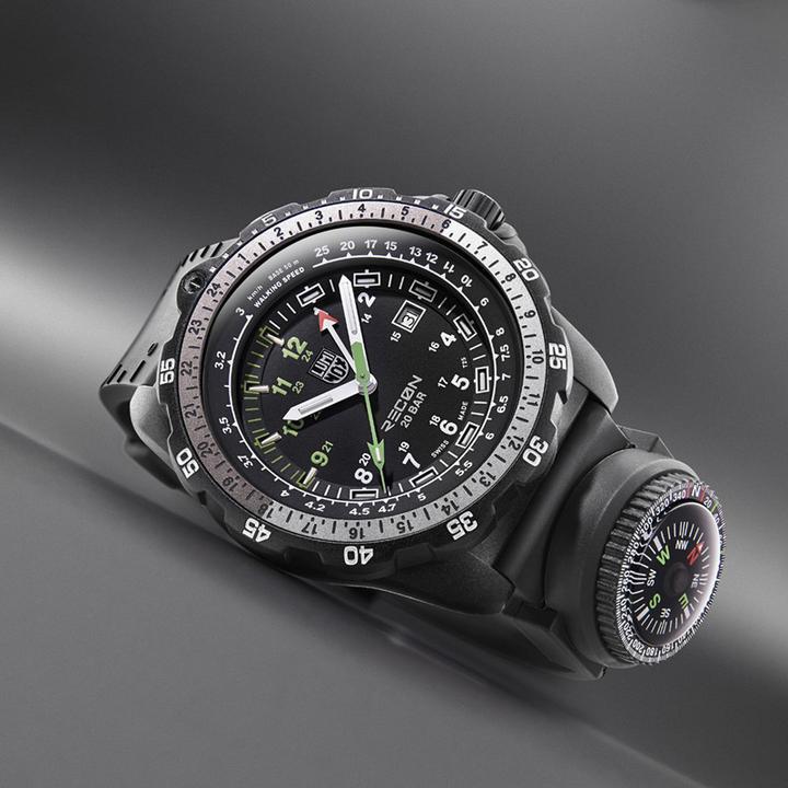 Actual product image Luminox Recon Nav SPC 8830 Series (Analogue wristwatch, 46 mm)