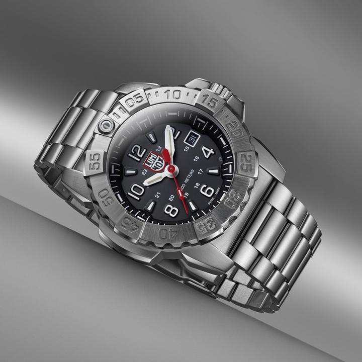 Actual product image Luminox Navy Seal Steel 3250 Series (Analogue wristwatch, 45 mm)