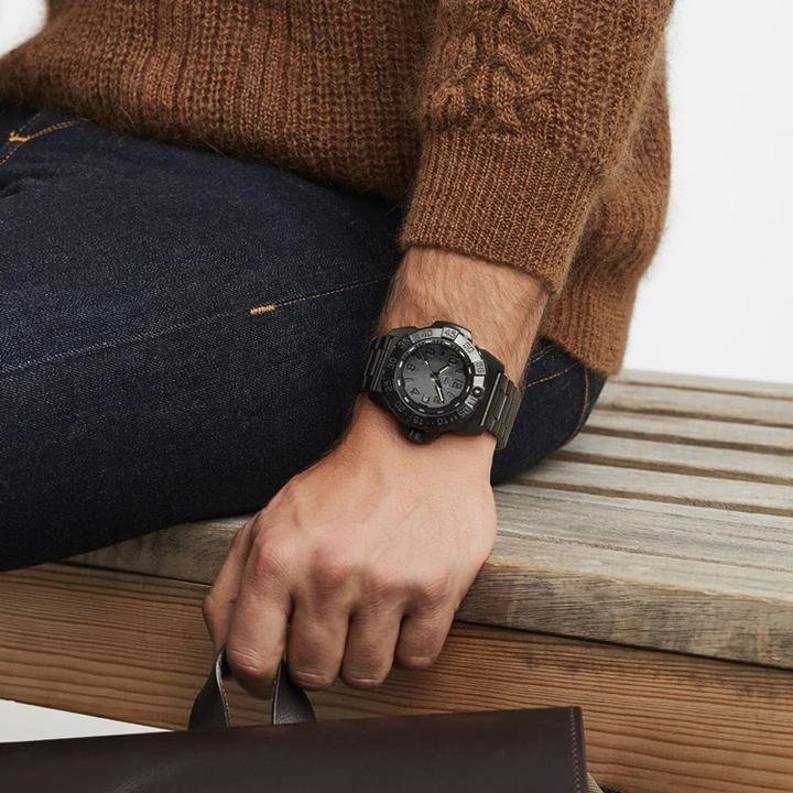 Immagine prodotto Luminox Navy Seal Steel serie 3250 (Orologio da polso analogico, 45 mm)