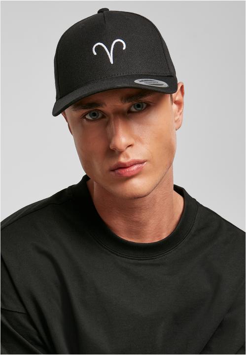 Actual product image Mister Tee Zodiac YP Classics 5-Panel Premium Curved Visor Snapback Cap - 16461 (One size)