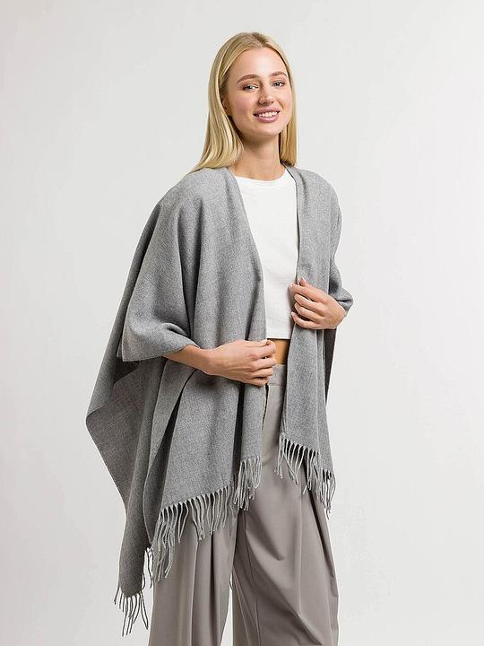 Actual product image Fraas Cape RUANA (One size)