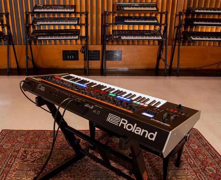 Produktbild Roland Jupiter-X