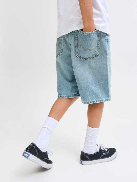 Actual product image Jack & Jones Jjialex Jjoriginal Shorts Sq 171 Sn Jnr (140)