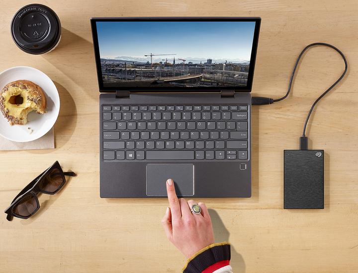 Produktbild Seagate Backup Plus Slim (2 TB)
