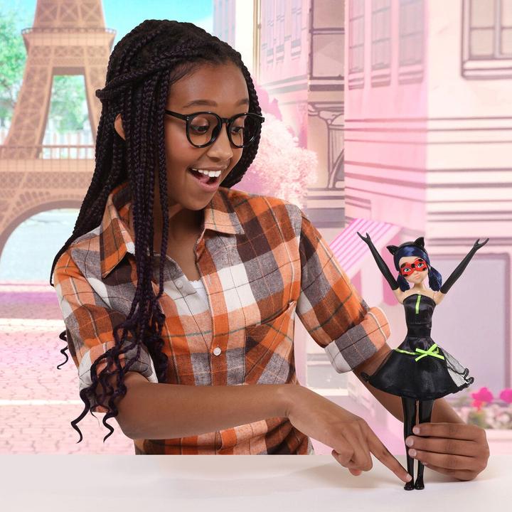 Produktbild Miraculous Fashion Hero Switch Doll 26 cm (60-50414)