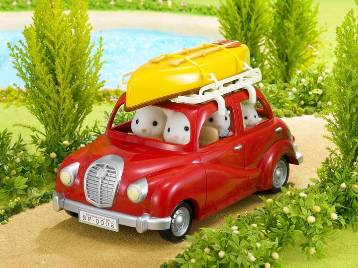 Actual product image Sylvanian Families Canoe set