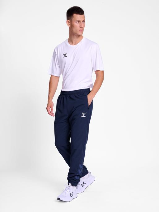 Produktbild hummel Hmltravel Woven Pants (L)
