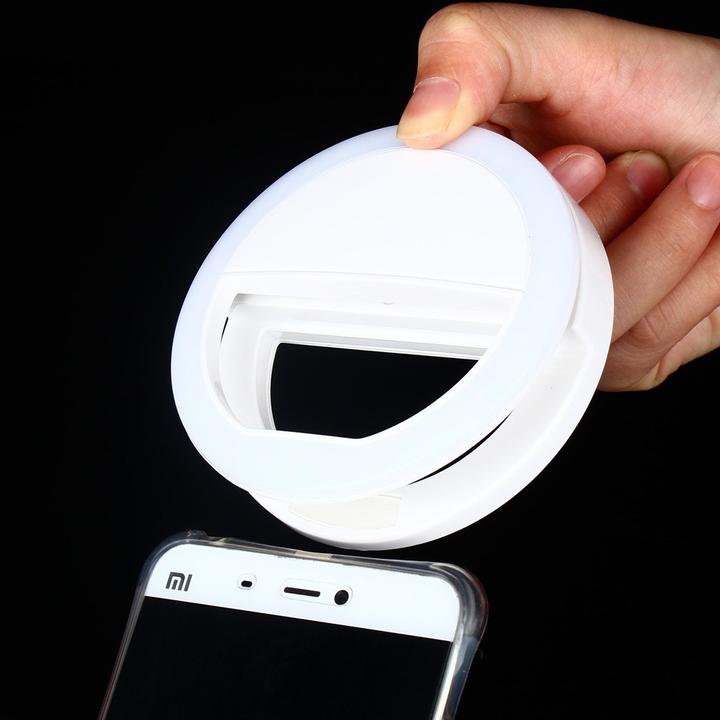 Actual product image PhoneLook Anneau LED selfie universel Beauty Star-Light 3 niveaux de luminosité / batterie rechargeable