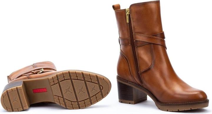 Actual product image Pikolinos Llanes (39)