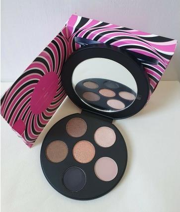 Productafbeelding MAC Cosmetics Surprise Eyes Oogschaduw X6 Kerstmis Set (Coole vakantie)
