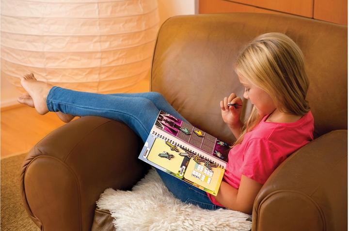 Actual product image Thinkfun Minecraft- The magnetic travel game (German)
