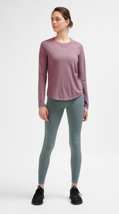 Actual product image hummel hmlMT VANJA T-SHIRT L/S (XS)