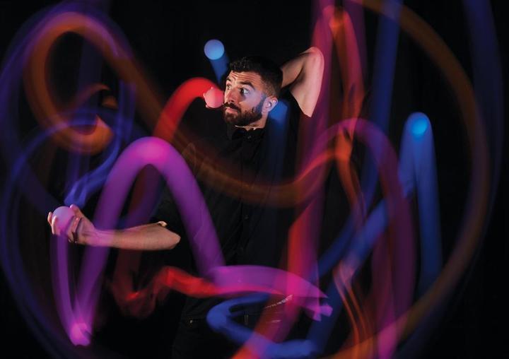 Produktbild Spin Balls Jonglier-Ball Set à 3 Stück mit LED