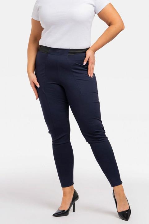 Karko Grösse Hose model