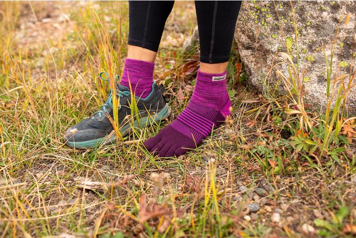 Actual product image Injinji Trail Midweight Mini Crew (XS/S)