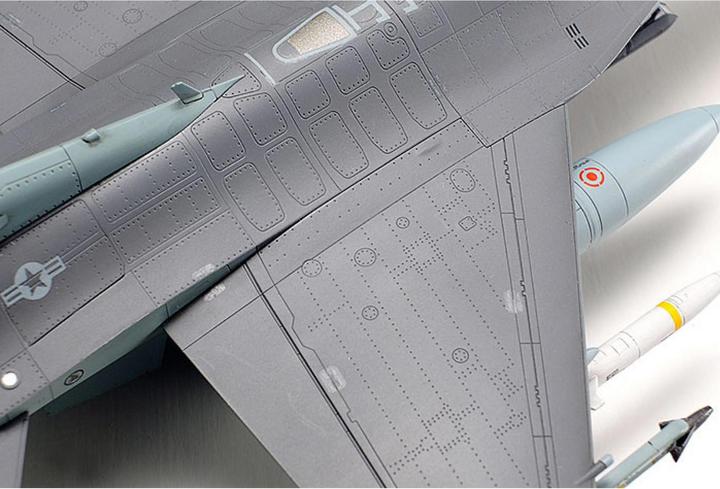 Produktbild Tamiya Lockheed Martin F-16 CJ