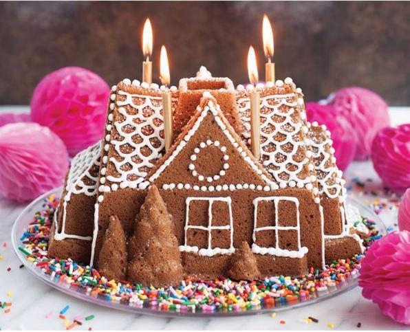 Produktbild Nordic Ware House Bundt Pan