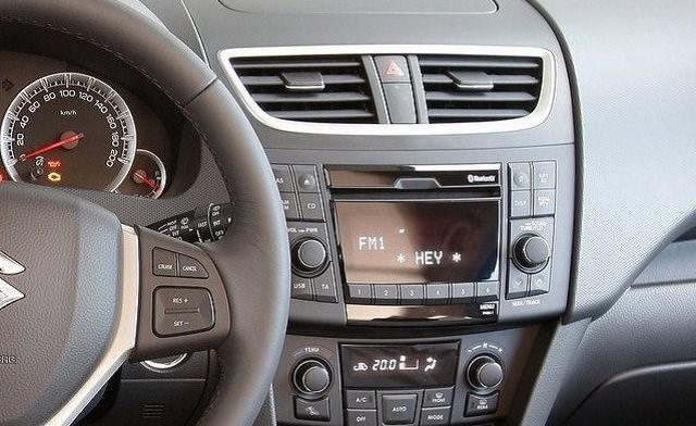 Produktbild No Name RADIO GPS NAVIGATION SUZUKI SWIFT 2010-2017 ANDROID (9")