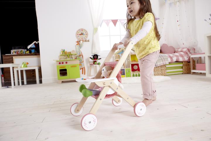 Image du produit Hape Chariot de poupée en bois