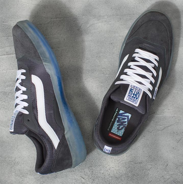 Actual product image Vans AVE Pro (37)