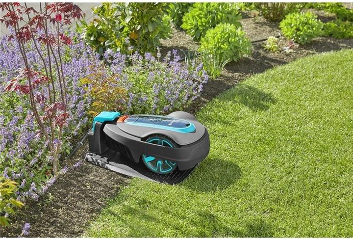 Actual product image Gardena smart SILENO city 400 square metre robotic lawnmower set (400 m²)