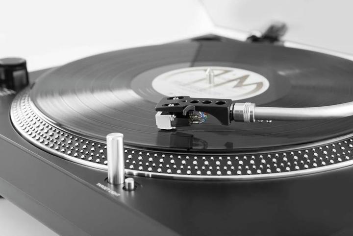 Produktbild TechniSat TechniPlayer LP 300 (Halbautomatisch)