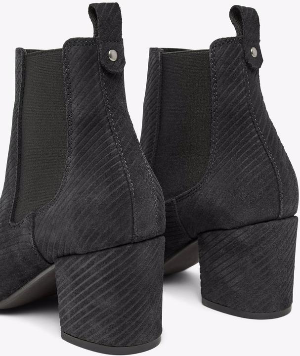 Image du produit Bianco Bottes en daim cannelées WIDE FIT (36)