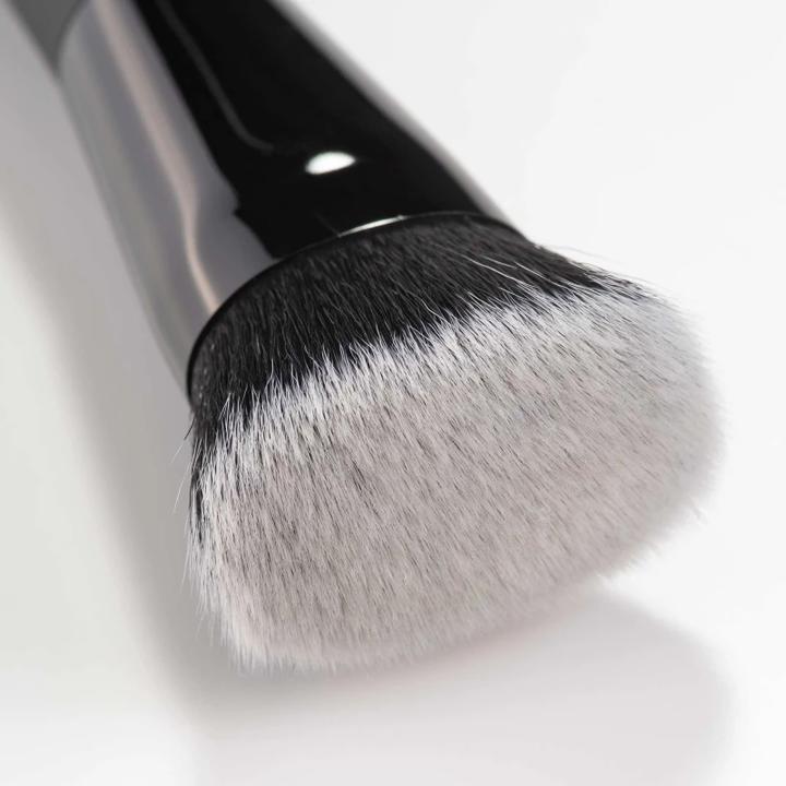Actual product image Artdeco Contouring Brush