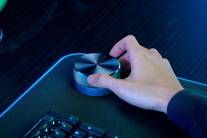 Actual product image Razer Nommo V2 Pro