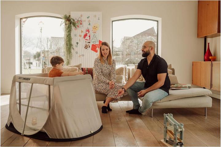 Actual product image AeroMoov Instant travel bed