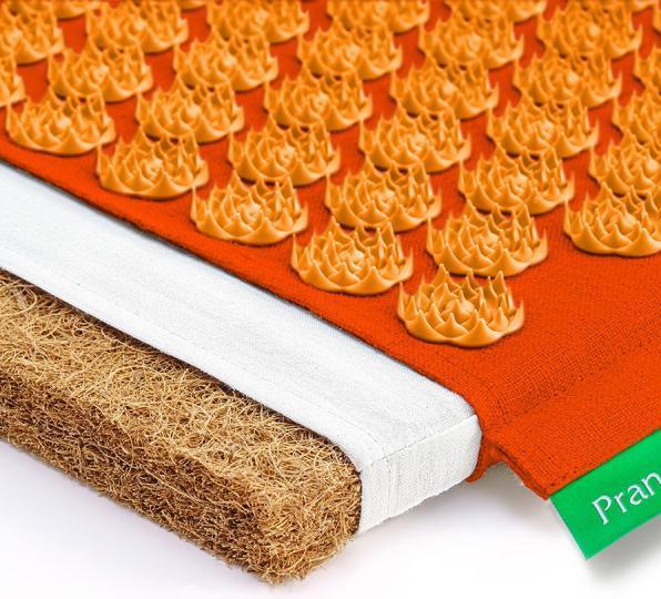 Produktbild Pranamat Eco Massage Set – Matte und Kissen dunkelorange