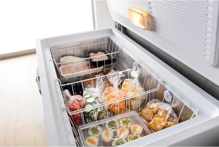 Actual product image Whirlpool WHE31352 FO 3 (Stand-alone, 315 l)